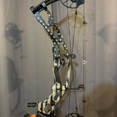 Hoyt Carbon RX-10 Compound Bow – America 250 Limited Edition