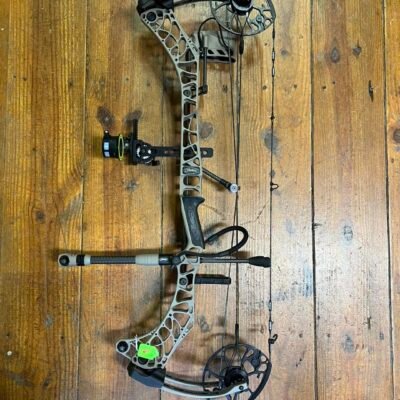Mathews V3X 33 Compound Bow – Granite, Used Perfect